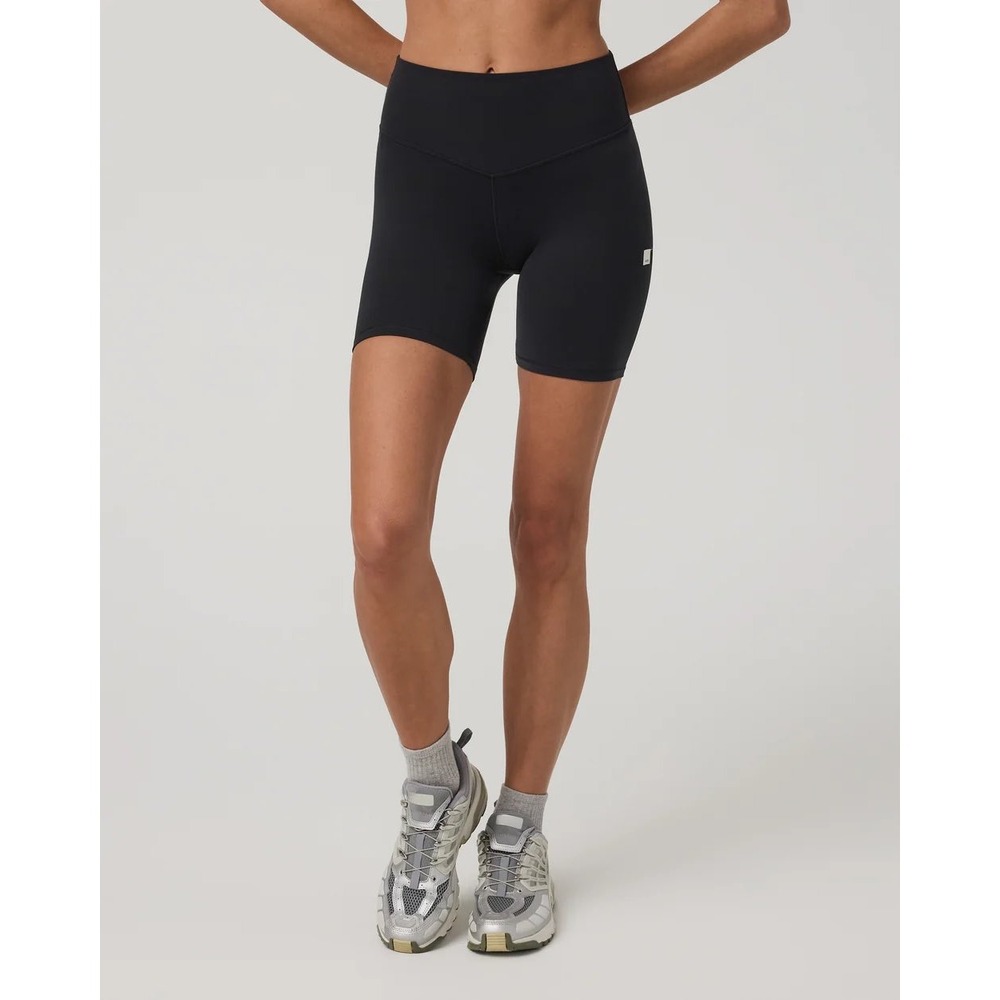Vuori AllTheForm Short 6" Black Medium New With Tags